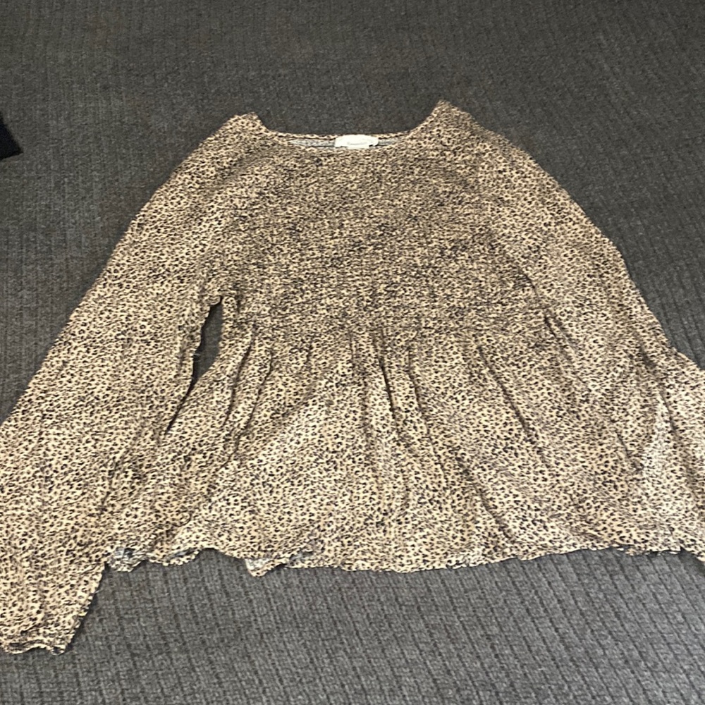 Long sleeve animal print